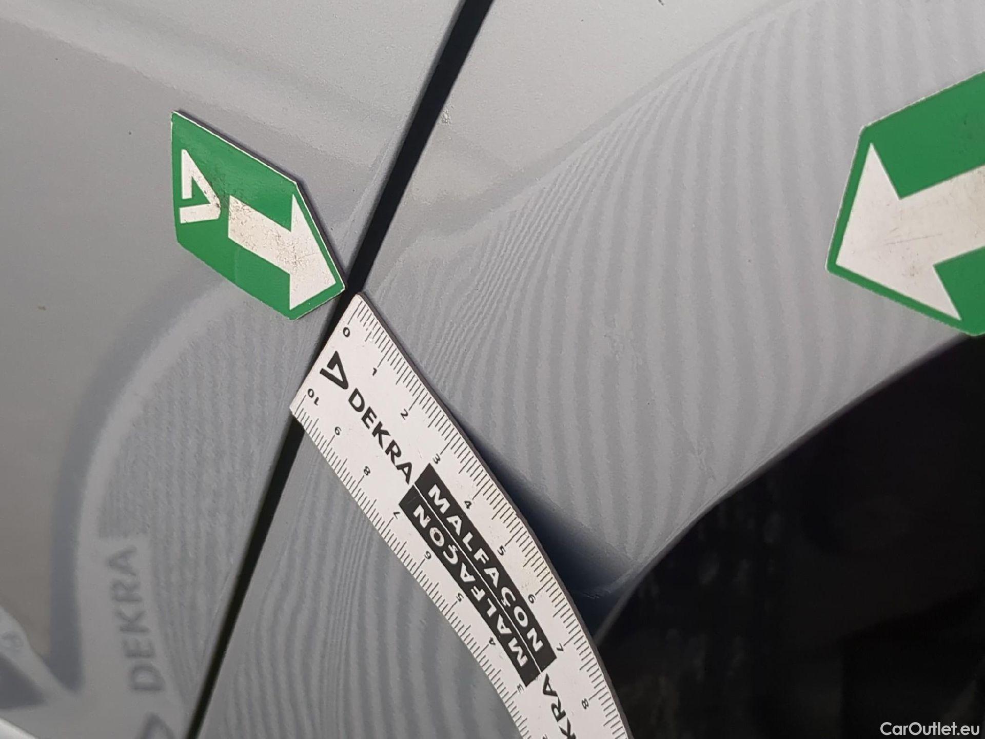  Renault  Megane  IV Berline 5 ptes. Business 1.5 dCi 115CV BVM6 E6d #13