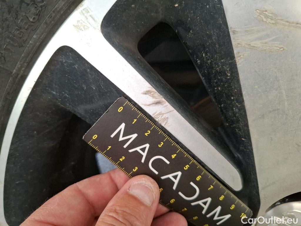  Peugeot  2008 PEUGEOT  5p Crossover Puretech 110 S&S EAT6 GT LINE #4