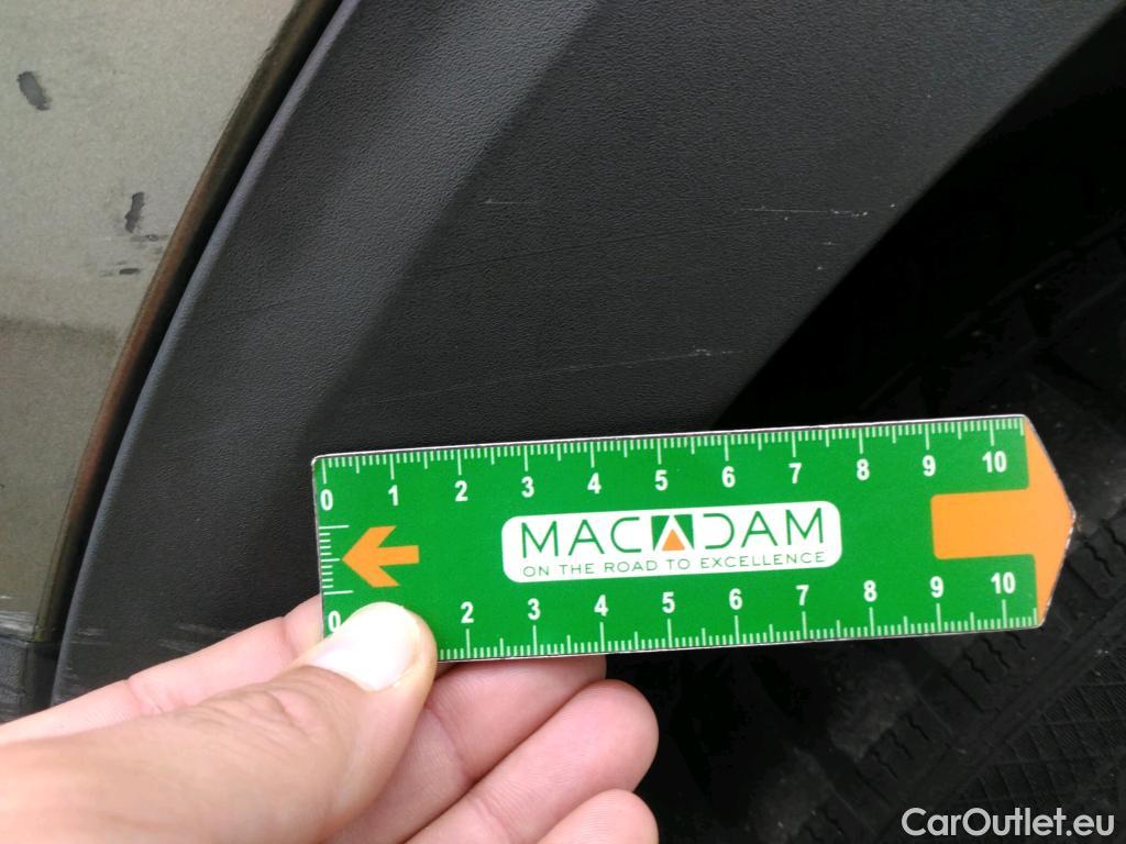  Peugeot  5008  Active Business 1.5 HDi 130CV BVA8 E6dT #64