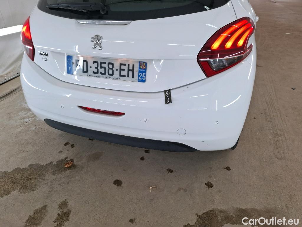  Peugeot  208  Signature 1.2 PureTech 80CV BVM5 E6dT #4