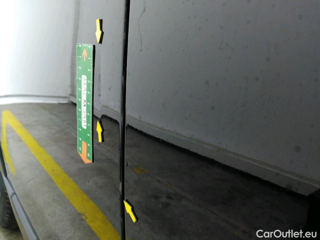  Peugeot  2008 PEUGEOT  5p Crossover BlueHDi 100 ¤6.c SandS ALLURE BU #11