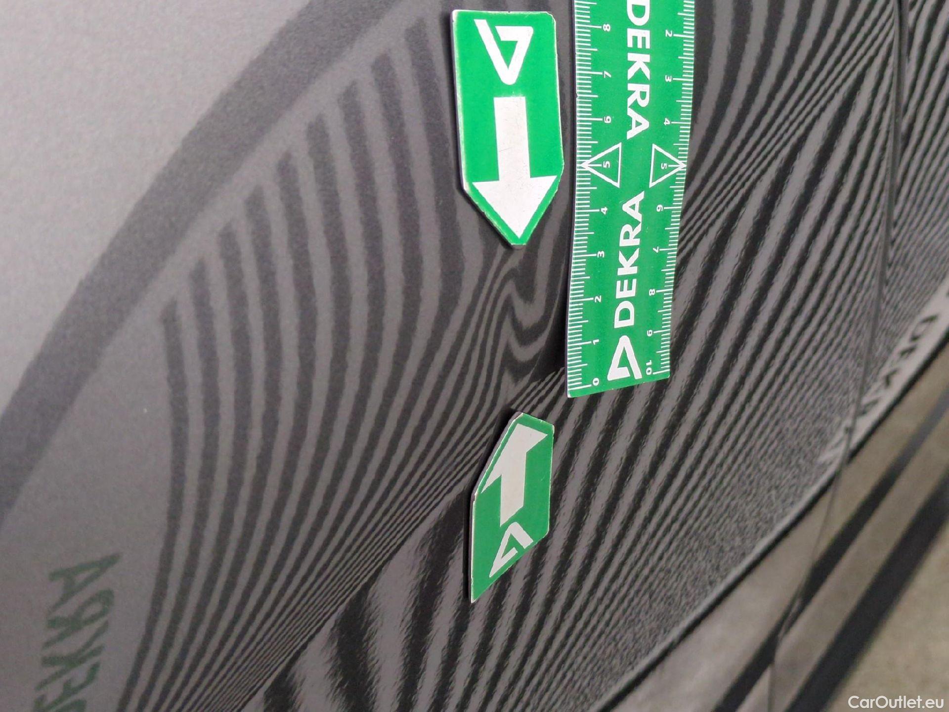  Peugeot  2008  Active Business 1.5 HDi 100CV BVM5 E6dT #9