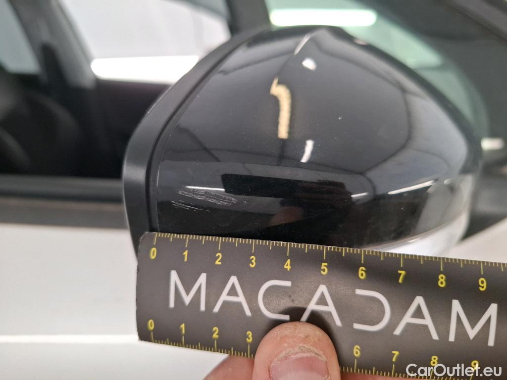  Peugeot  2008 PEUGEOT  5p Crossover Puretech 110 S&S EAT6 GT LINE #19