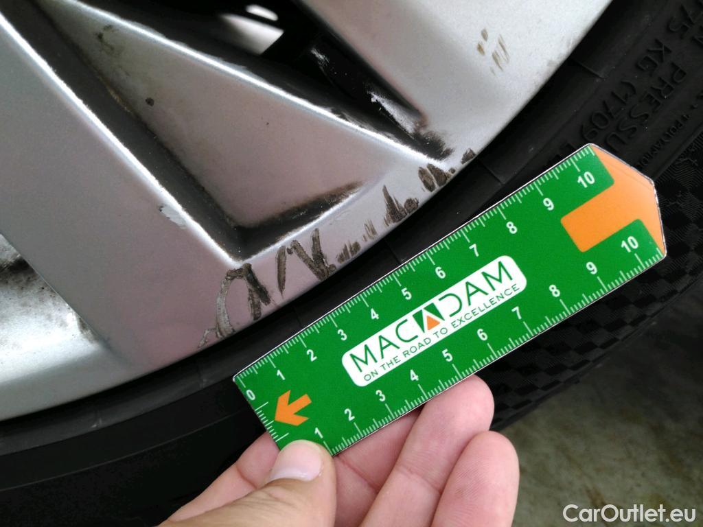  Peugeot  5008  Active Business 1.5 HDi 130CV BVA8 E6dT #42