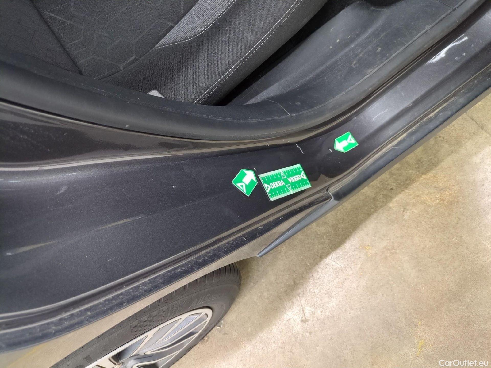  Peugeot  2008  Active Business 1.5 HDi 100CV BVM5 E6dT #12