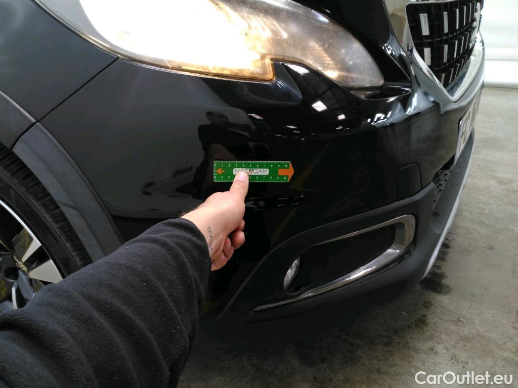  Peugeot  2008 PEUGEOT  5p Crossover BlueHDi 100 ¤6.c SandS ALLURE BU #25