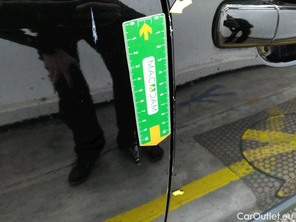  Peugeot  2008 PEUGEOT  5p Crossover BlueHDi 100 ¤6.c SandS ALLURE BU #18