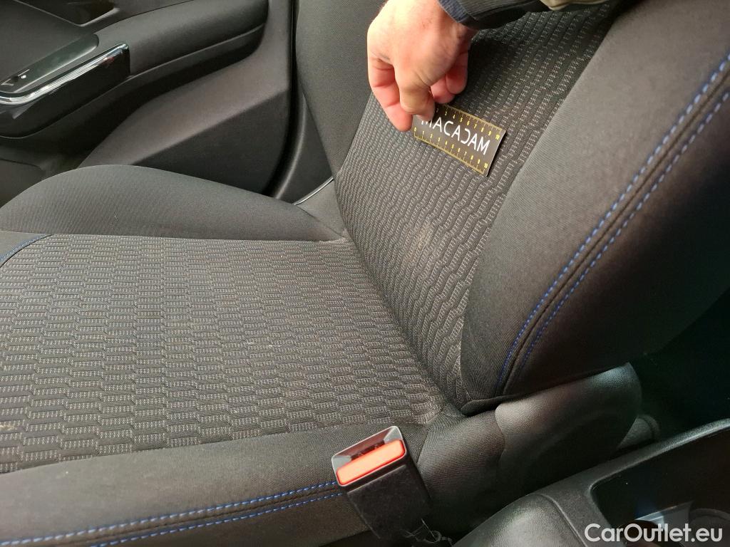  Peugeot  208  Signature 1.2 PureTech 80CV BVM5 E6dT #3