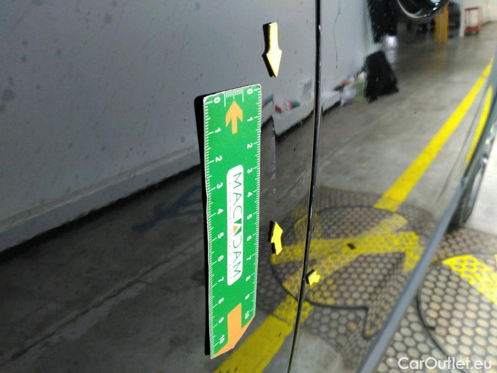  Peugeot  2008 PEUGEOT  5p Crossover BlueHDi 100 ¤6.c SandS ALLURE BU #9