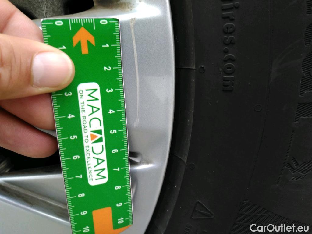  Peugeot  5008  Active Business 1.5 HDi 130CV BVA8 E6dT #35