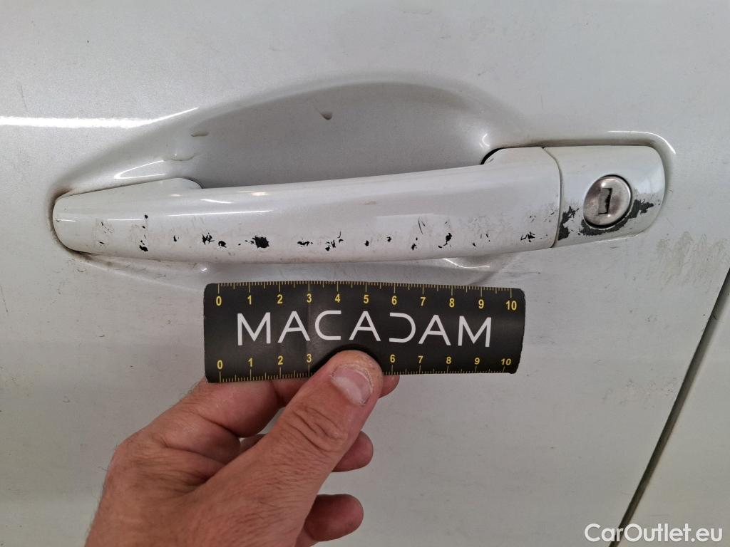  Peugeot  2008 PEUGEOT  5p Crossover Puretech 110 S&S EAT6 GT LINE #12