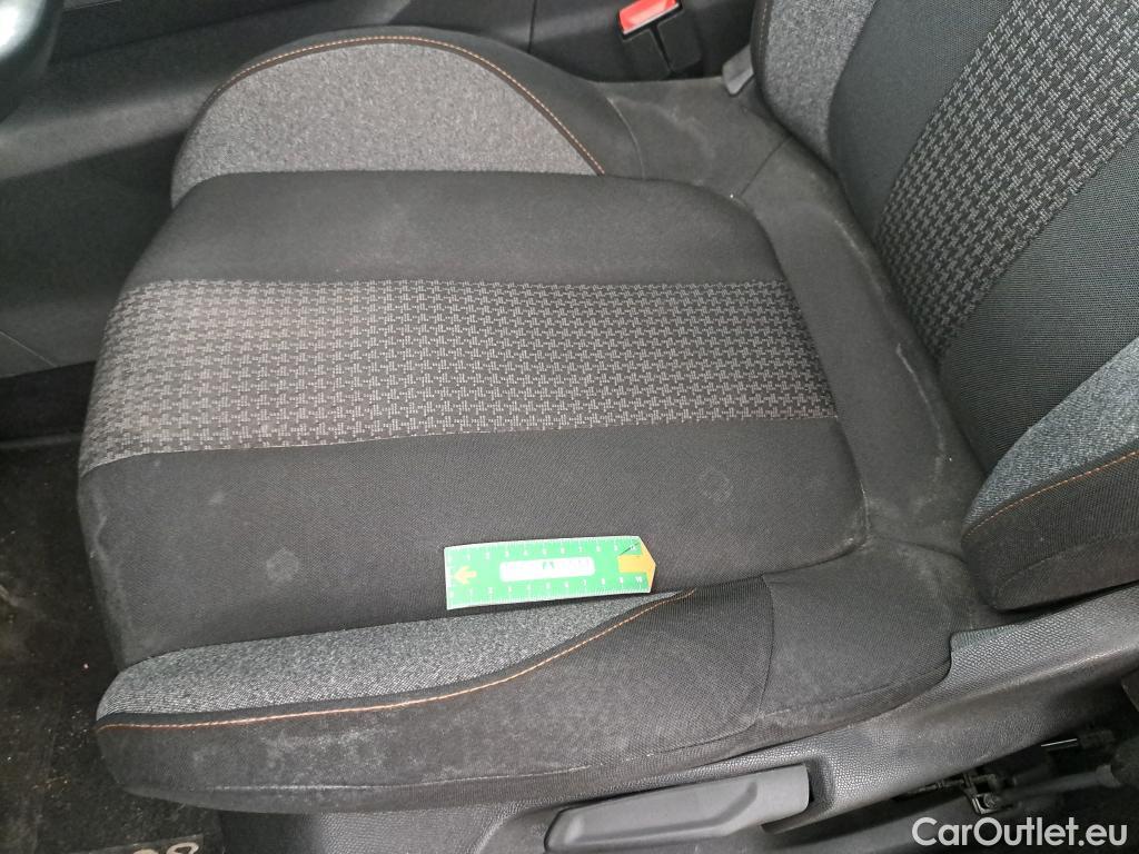  Peugeot  3008  Active Business 1.2 PureTech 130CV BVA8 E6d #32