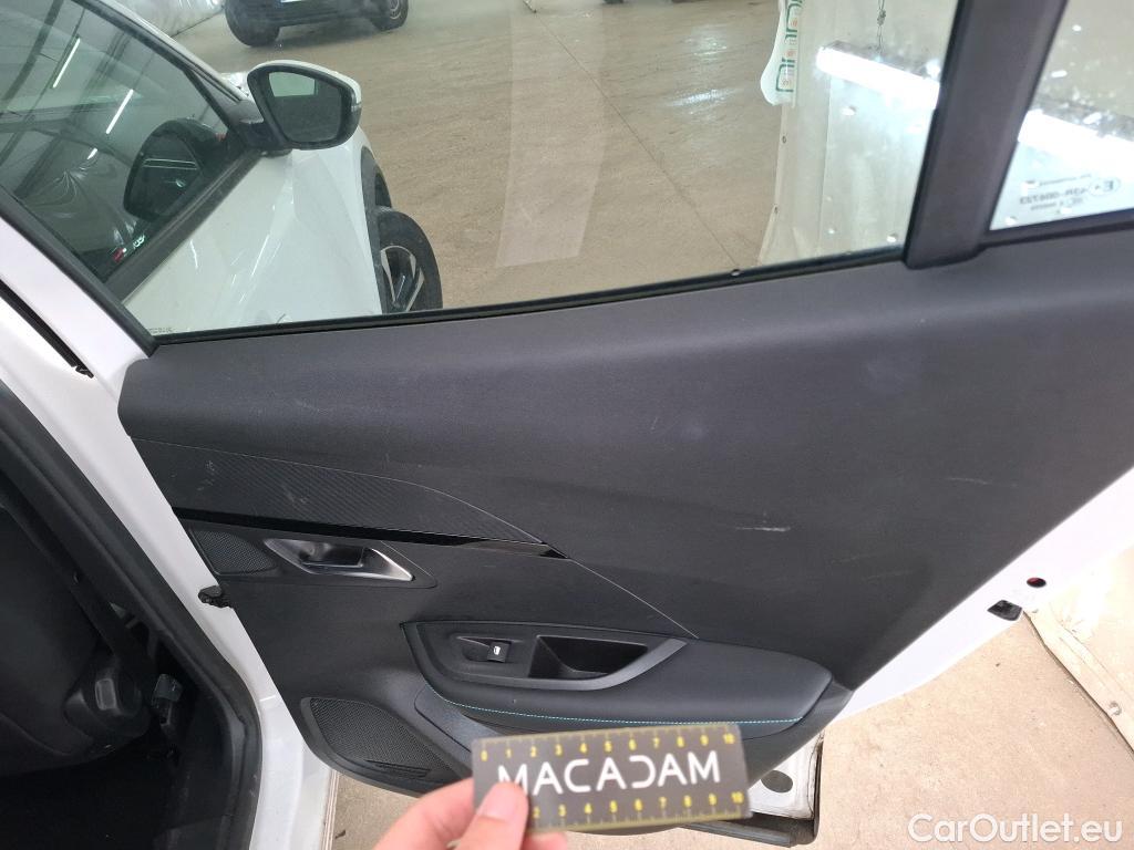  Peugeot  2008  Allure Business 1.2 PureTech 130CV BVM6 E6d #8