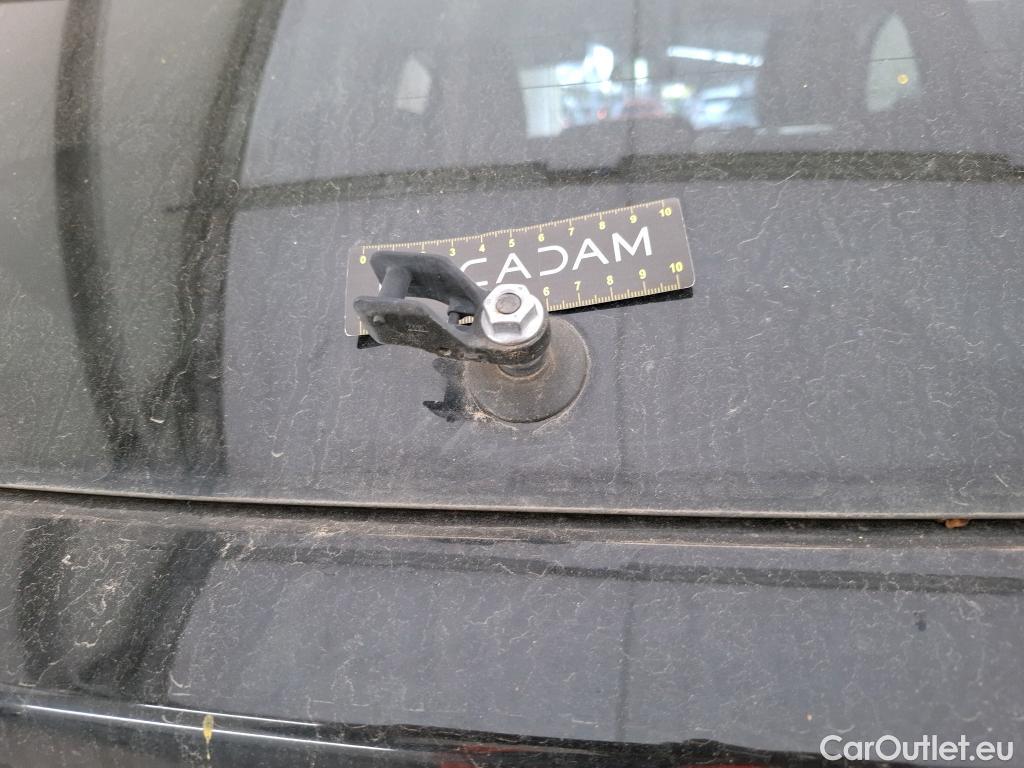  Peugeot  3008  Allure Pack 1.2 PureTech 130CV BVA8 E6d #59