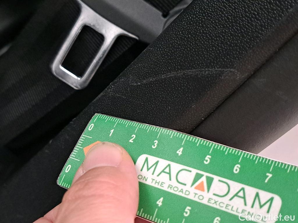  Citroen  C3 CITROEN  / 2016 / 5P / Berline PureTech 82 S&S BVM Feel Business #2