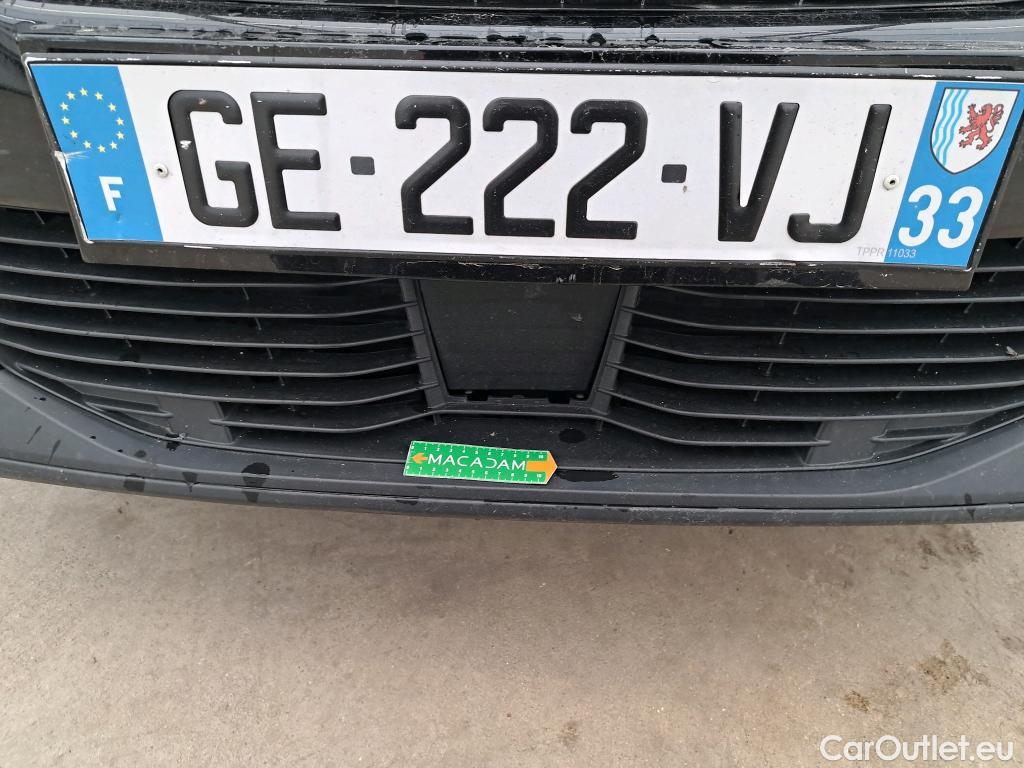  Peugeot  2008  Active Pack 1.5 HDi 110CV BVM6 E6d #37