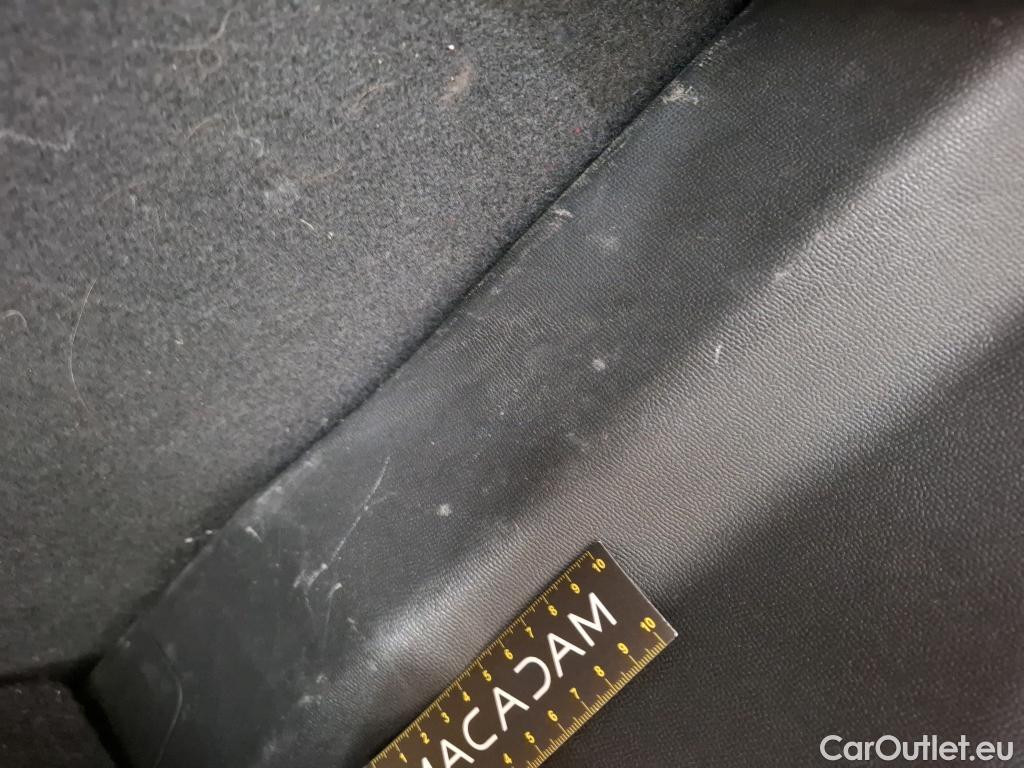  Peugeot  2008  Allure Business 1.2 PureTech 130CV BVA8 E6d #16