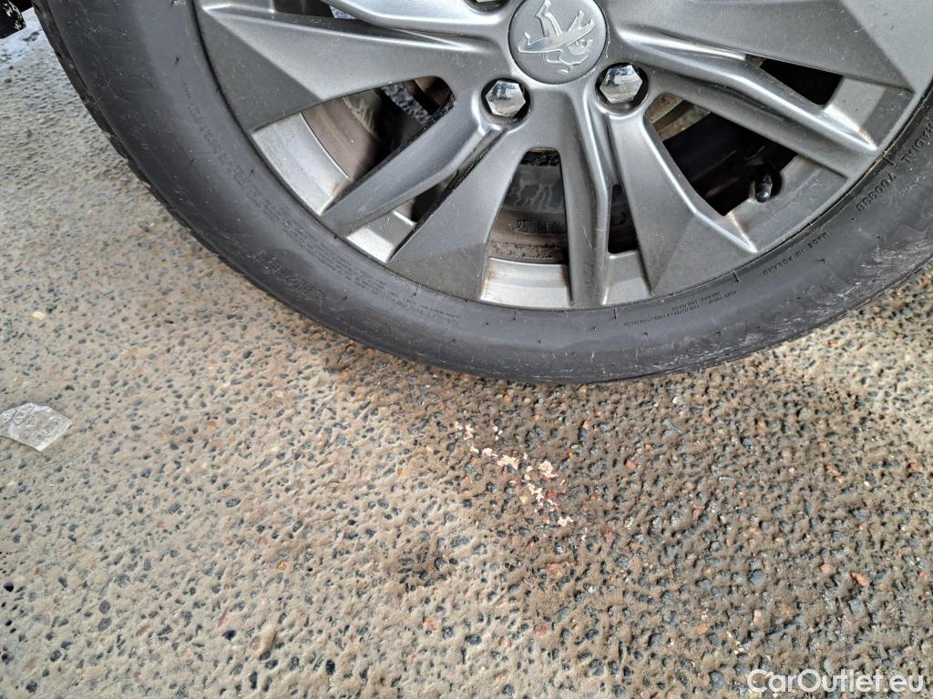  Peugeot  2008  Active Pack 1.5 HDi 110CV BVM6 E6d #53