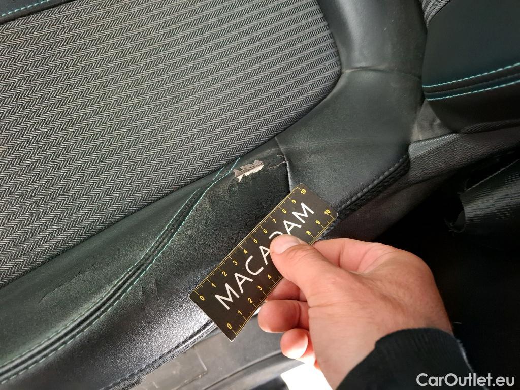  Peugeot  3008  Allure Pack 1.2 PureTech 130CV BVA8 E6d #25