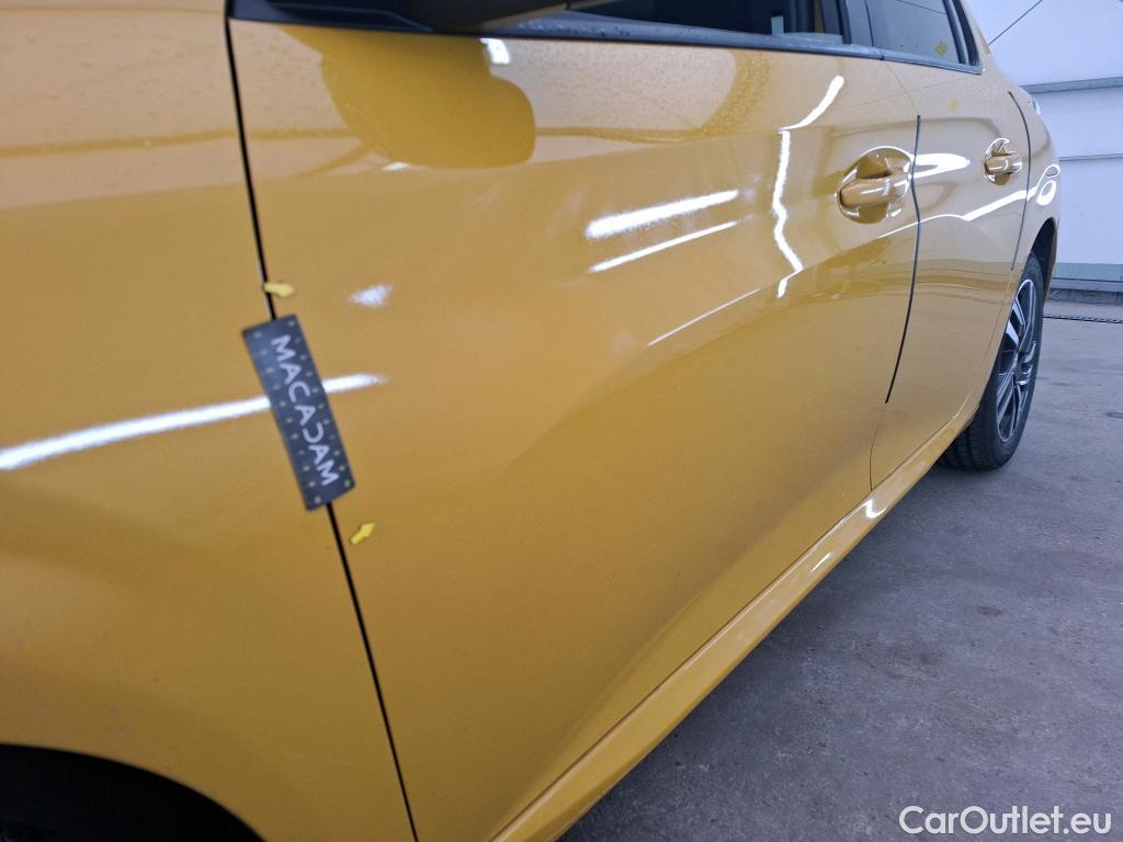  Peugeot  208  Allure Pack 1.2 PureTech 100CV BVA8 E6d #3