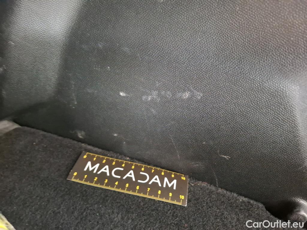  Peugeot  2008  Allure Business 1.2 PureTech 130CV BVA8 E6d #15