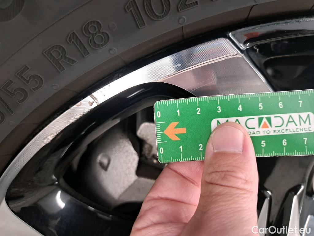  Citroen  C5  Aircross C-Series Hybrid 1.6 225CV BVA8 6E #2