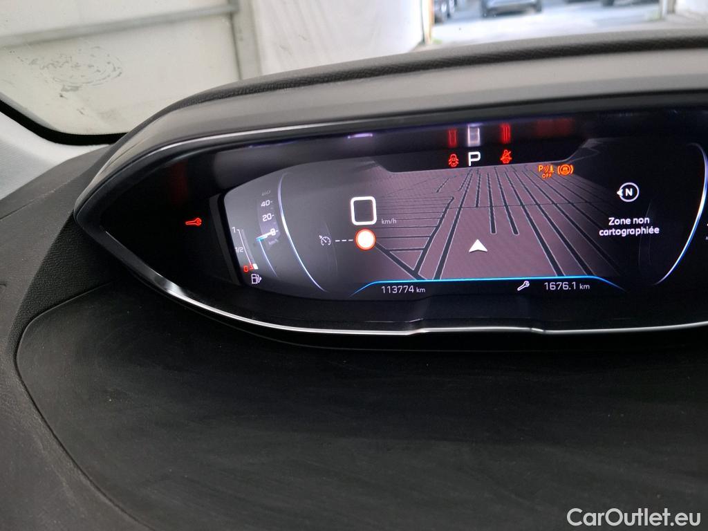  Peugeot  3008  Allure Pack 1.2 PureTech 130CV BVA8 E6d #62
