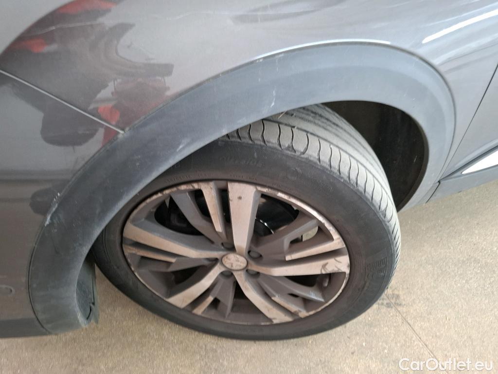  Peugeot  3008  Allure Pack 1.2 PureTech 130CV BVA8 E6d #30