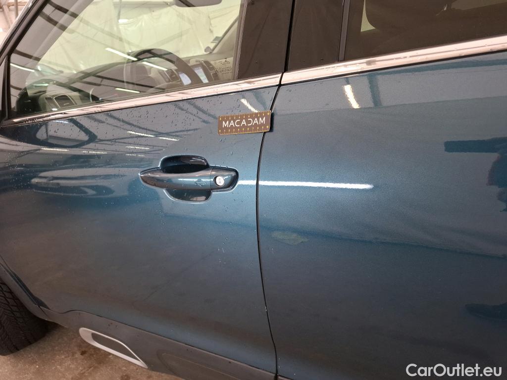  Citroen  C5  Aircross Shine Pack 1.6 PureTech 180CV BVA8 E6d #2