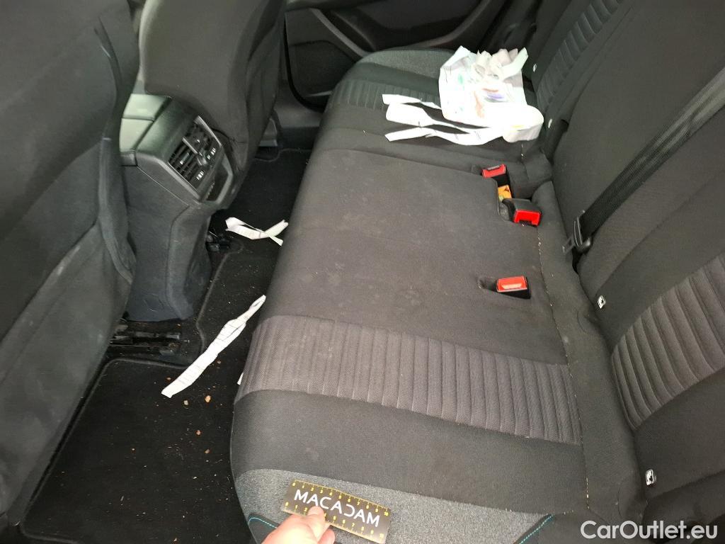  Peugeot  3008  II Active Pack 1.2 PureTech 130CV BVA8 E6d #13