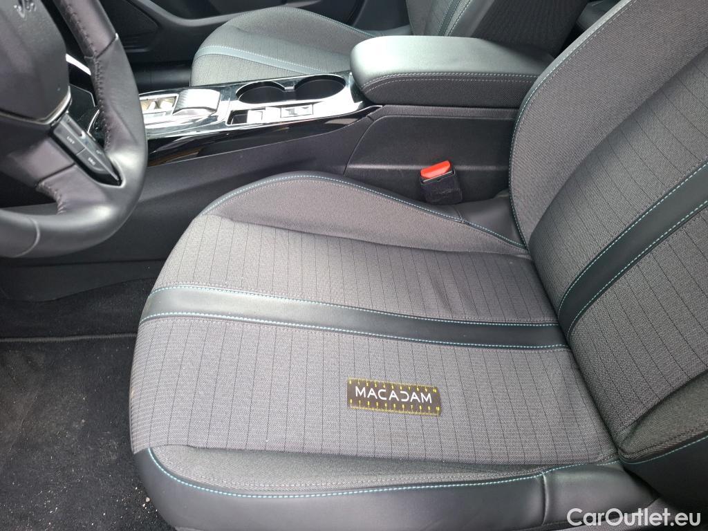  Peugeot  208  Allure Pack 1.2 PureTech 100CV BVA8 E6d #17