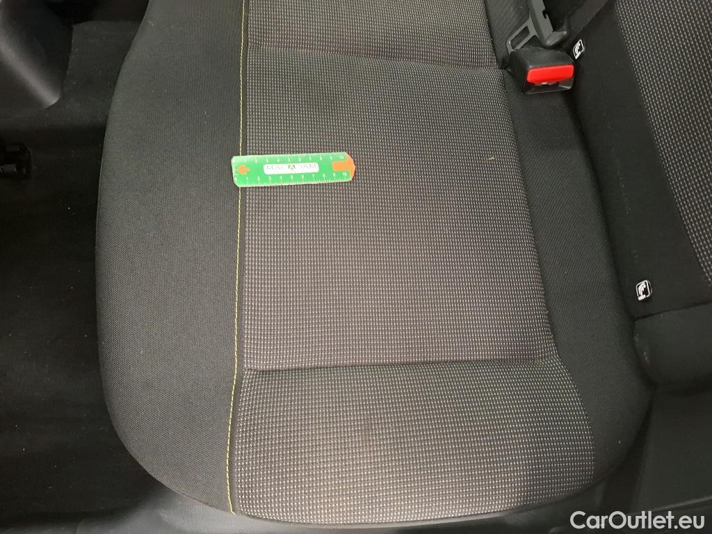  Citroen  C3  Max 1.2 PureTech 80CV BVM5 6E #16