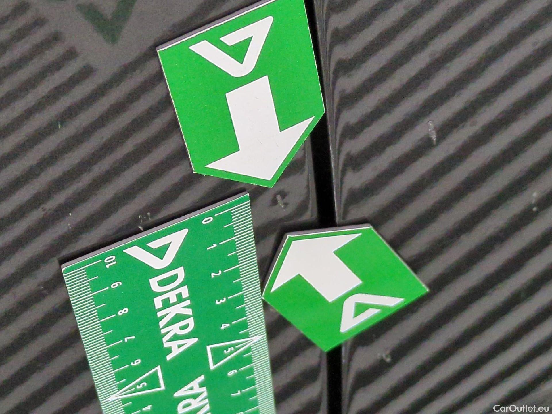  Citroen  C4 Cactus  Feel Business 1.5 BlueHDi 100CV BVM6 E6d #16