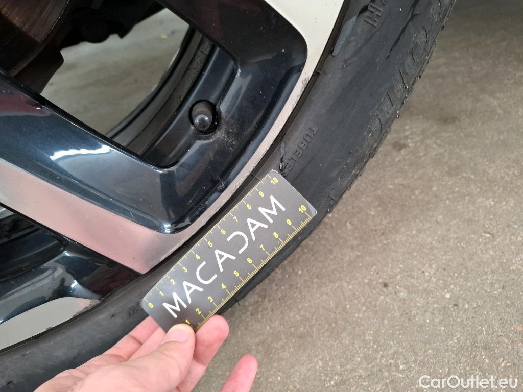  Citroen  C5  Aircross Shine Pack 1.6 PureTech 180CV BVA8 E6d #13