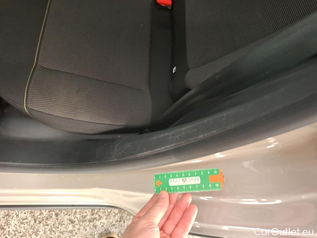  Citroen  C3  Max 1.2 PureTech 80CV BVM5 6E #9