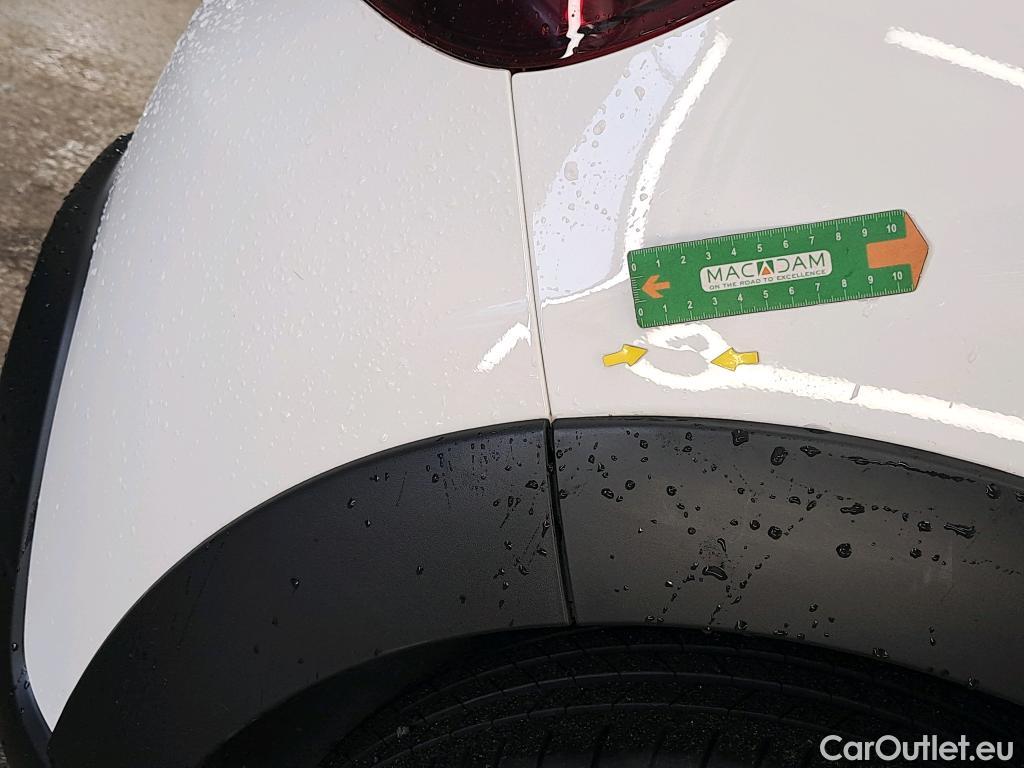  Citroen  C3 CITROEN  / 2016 / 5P / Berline PureTech 82 S&S BVM Feel Business #3