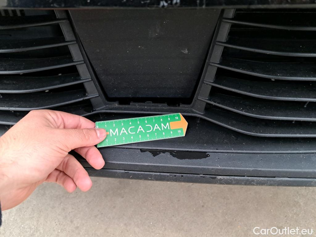  Peugeot  2008  Active Pack 1.5 HDi 110CV BVM6 E6d #36