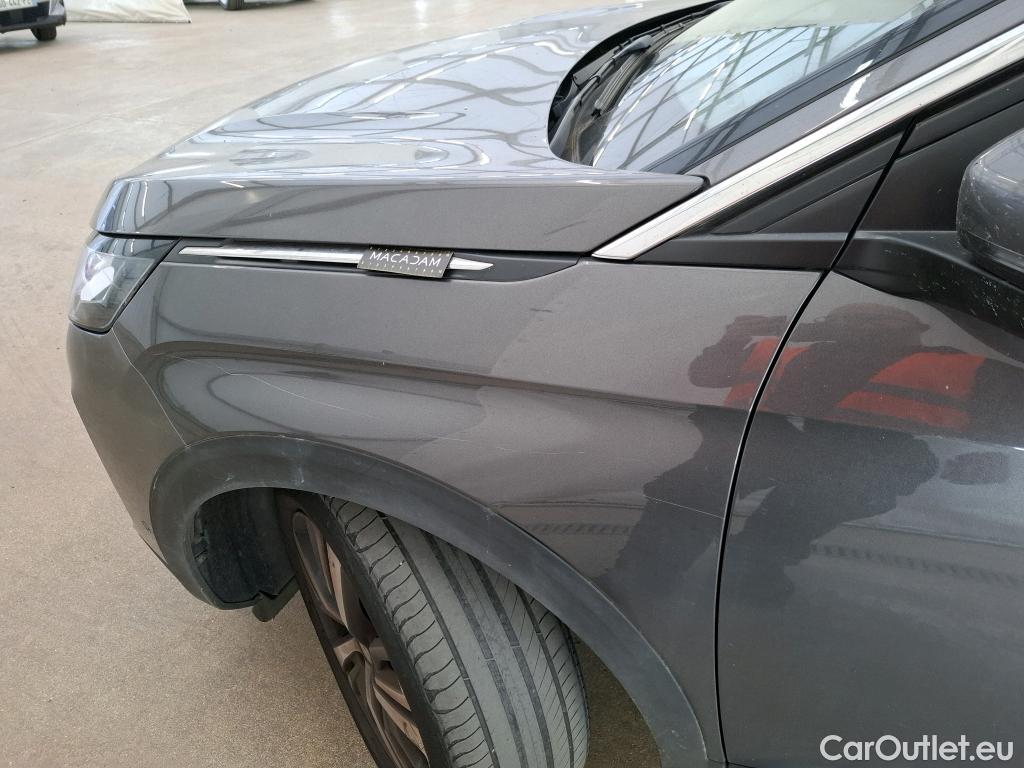  Peugeot  3008  Allure Pack 1.2 PureTech 130CV BVA8 E6d #18