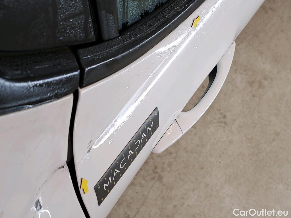  Citroen  C3  Feel Business 1.2 PureTech 80CV BVM5 E6d #4