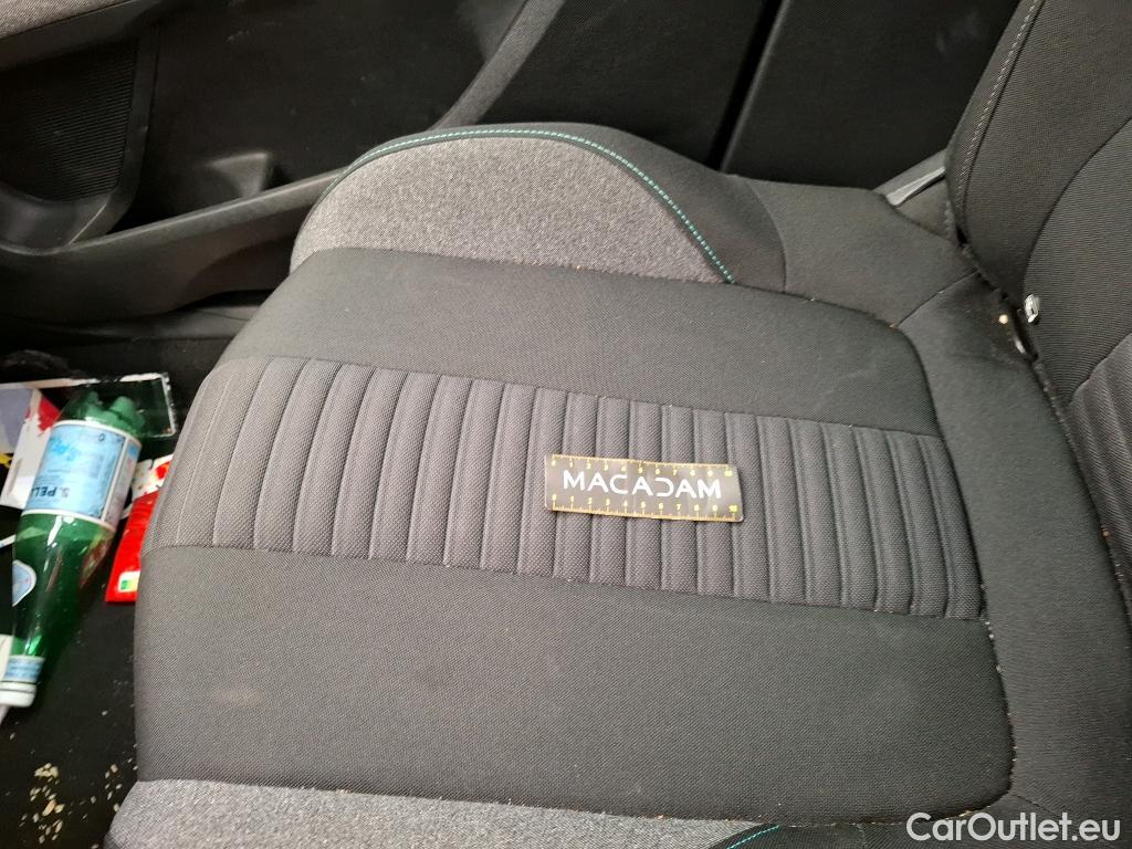  Peugeot  3008  II Active Pack 1.2 PureTech 130CV BVA8 E6d #11