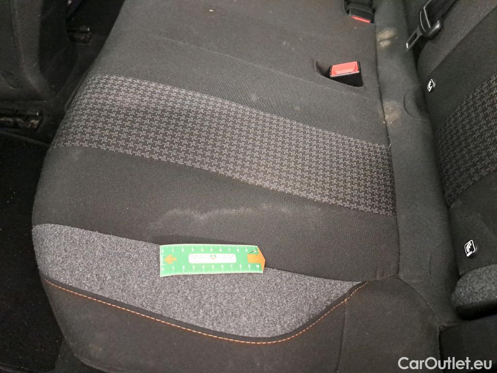  Peugeot  3008  Active Business 1.2 PureTech 130CV BVA8 E6d #33