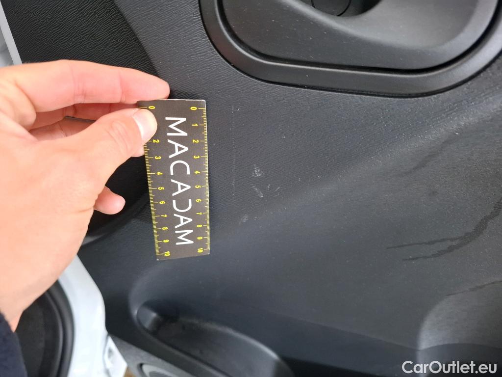  Renault  Kangoo RENAULT  Express / 2013 / 4P / Fourgonnette Maxi Electric Gd Vol ExtraRLink AI - 19 #13