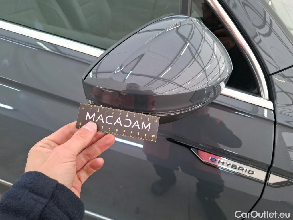  Volkswagen  Tiguan VOLKSWAGEN  / 2020 / 5P / SUV 1.4 eHybrid 245 DSG6 Elegance Exclusive #13