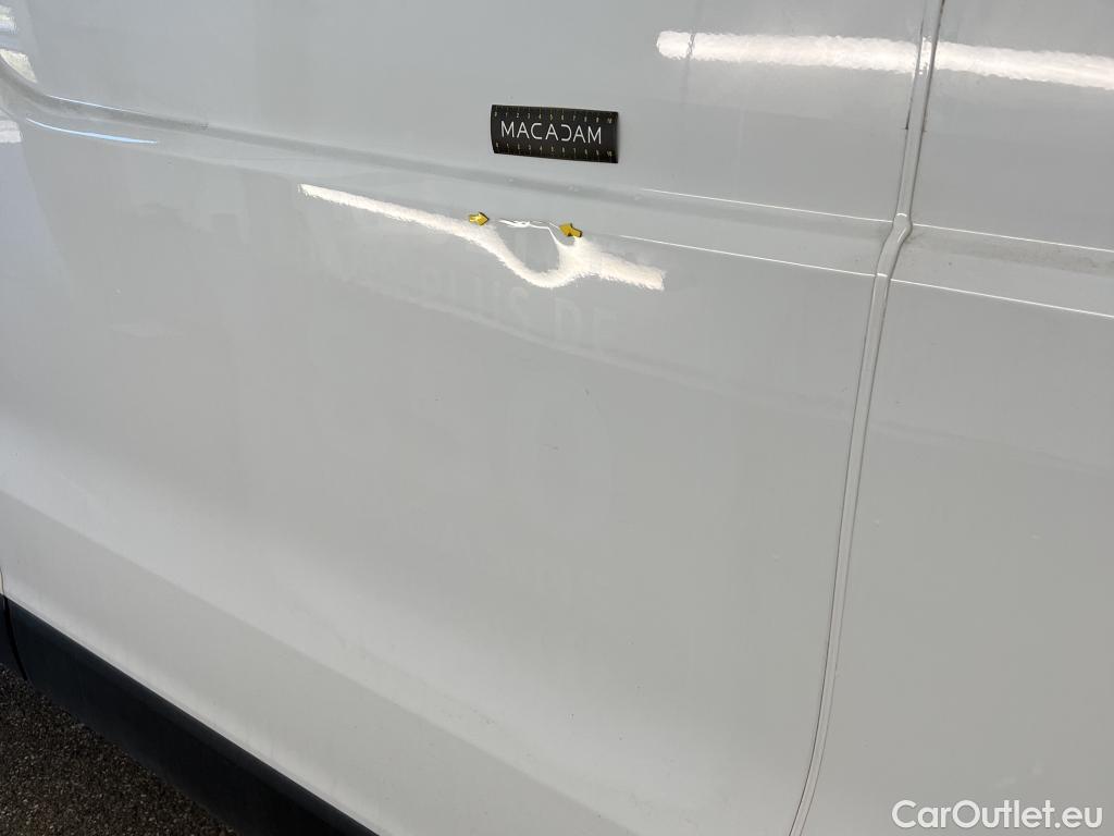  Renault  Trafic  Fourgon L2H1 3T Grand Confort 2.0 dCi 130CV BVM6 E6d #13