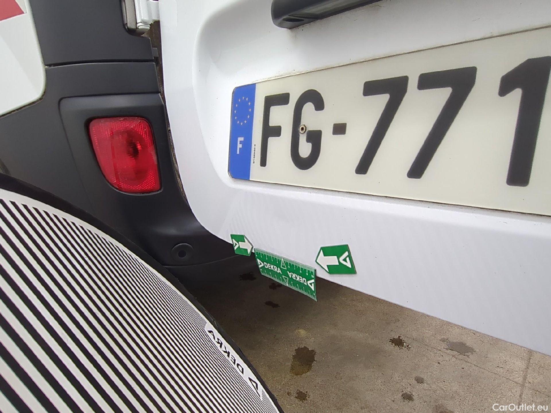  Renault  Kangoo  Express Maxi Extra (Série Spéciale) 1.5 dCi 90CV BVM5 E6 #53