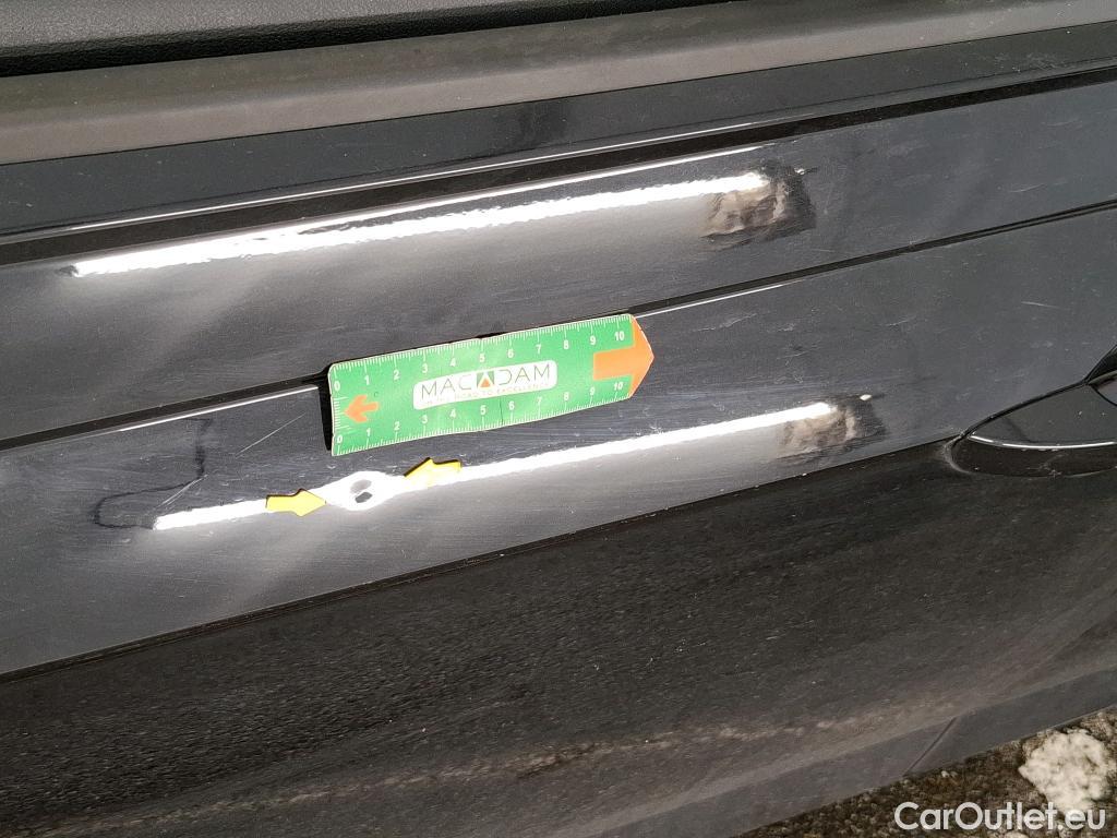  Volkswagen  Polo VOLKSWAGEN  / 2017 / 5P / Berline 1.0 TSI 95 DSG7 Lounge Business #31