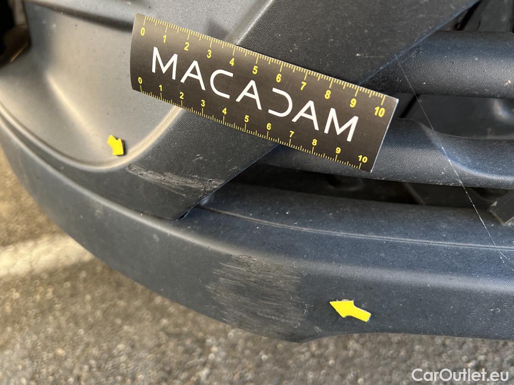  Renault  Trafic  Fourgon L2H1 3T Grand Confort 2.0 dCi 130CV BVM6 E6d #44