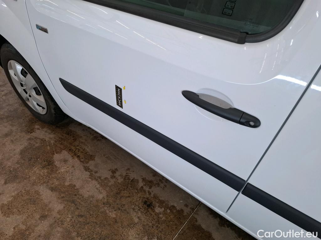  Renault  Kangoo RENAULT  Express / 2013 / 4P / Fourgonnette Maxi Electric Gd Vol ExtraRLink AI - 19 #23