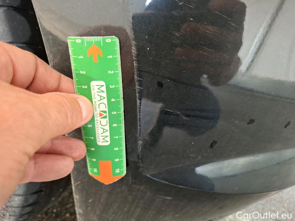  Volkswagen  Polo VOLKSWAGEN  / 2017 / 5P / Berline 1.0 TSI 95 DSG7 Lounge Business #3