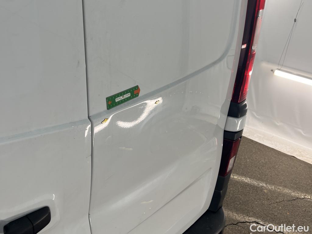 Renault  Trafic  Fourgon L2H1 3T Grand Confort 2.0 dCi 130CV BVM6 E6d #29